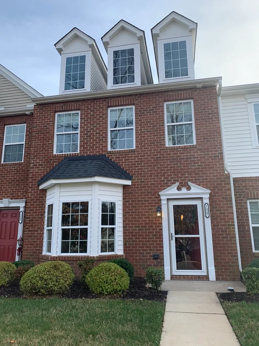 Building Photo - 7327 Pebble Lake Dr