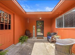 2534 Colonial Ridge Dr, Friendswood, TX 77546