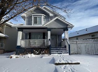 34 W Martinridge Rd NE, Calgary, AB T3J3L4