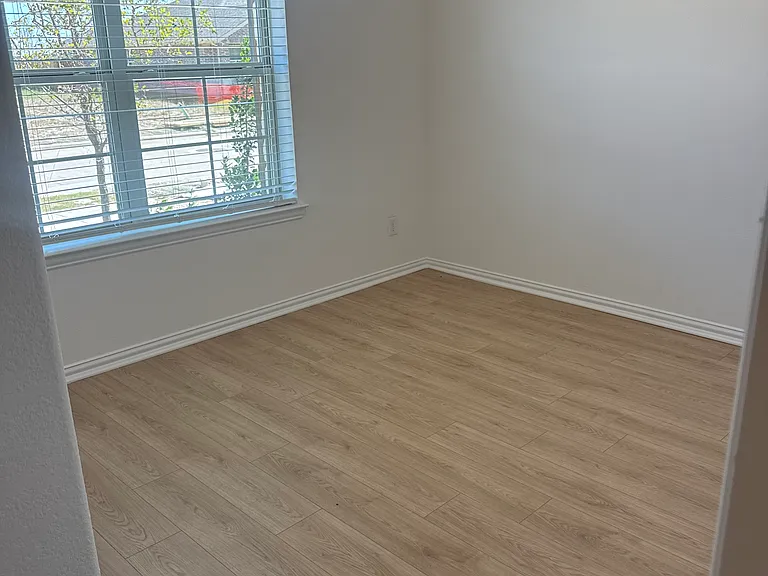 833 Birdie Dr — Photo 8