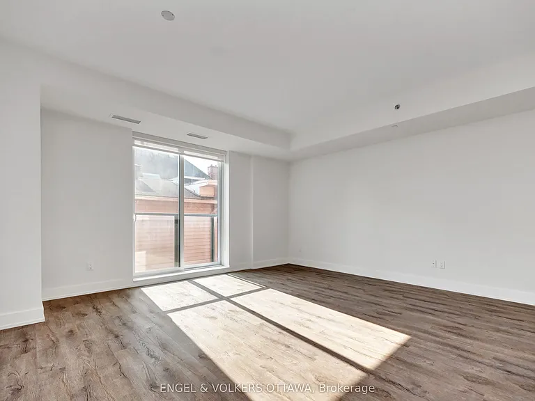 280 Crichton St #108 — Photo 9