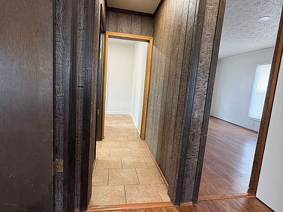 4th image of 285 Main St APT 2