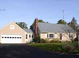 19 Carl Landi Cir, East Falmouth, MA 02536