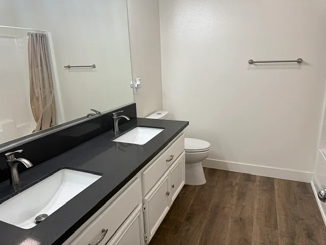 2511 Adam Ln — Photo 18