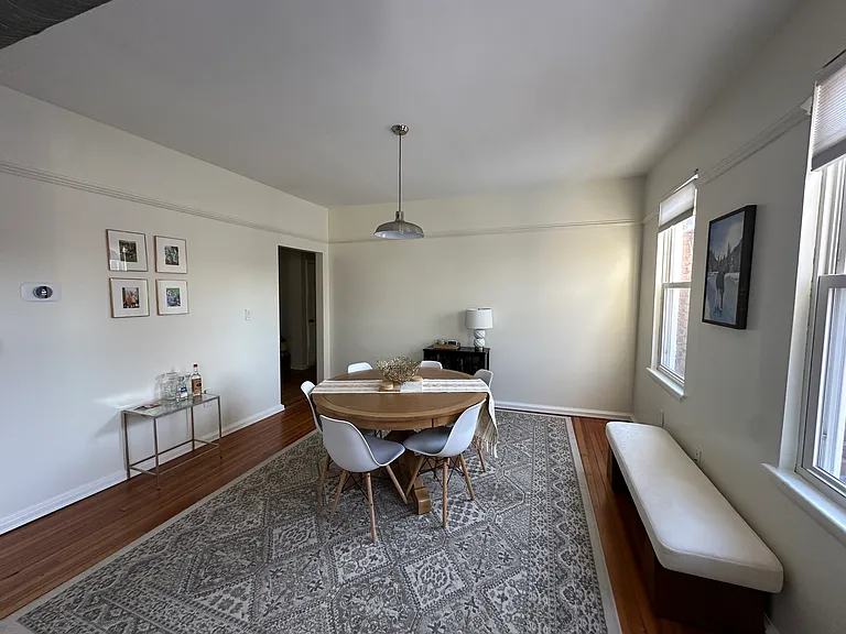 Spacious Dining Area