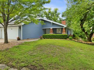 2583 E Joyce Blvd, Fayetteville, AR 72703