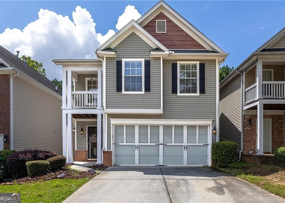 1st image of 663 Lakes Cir