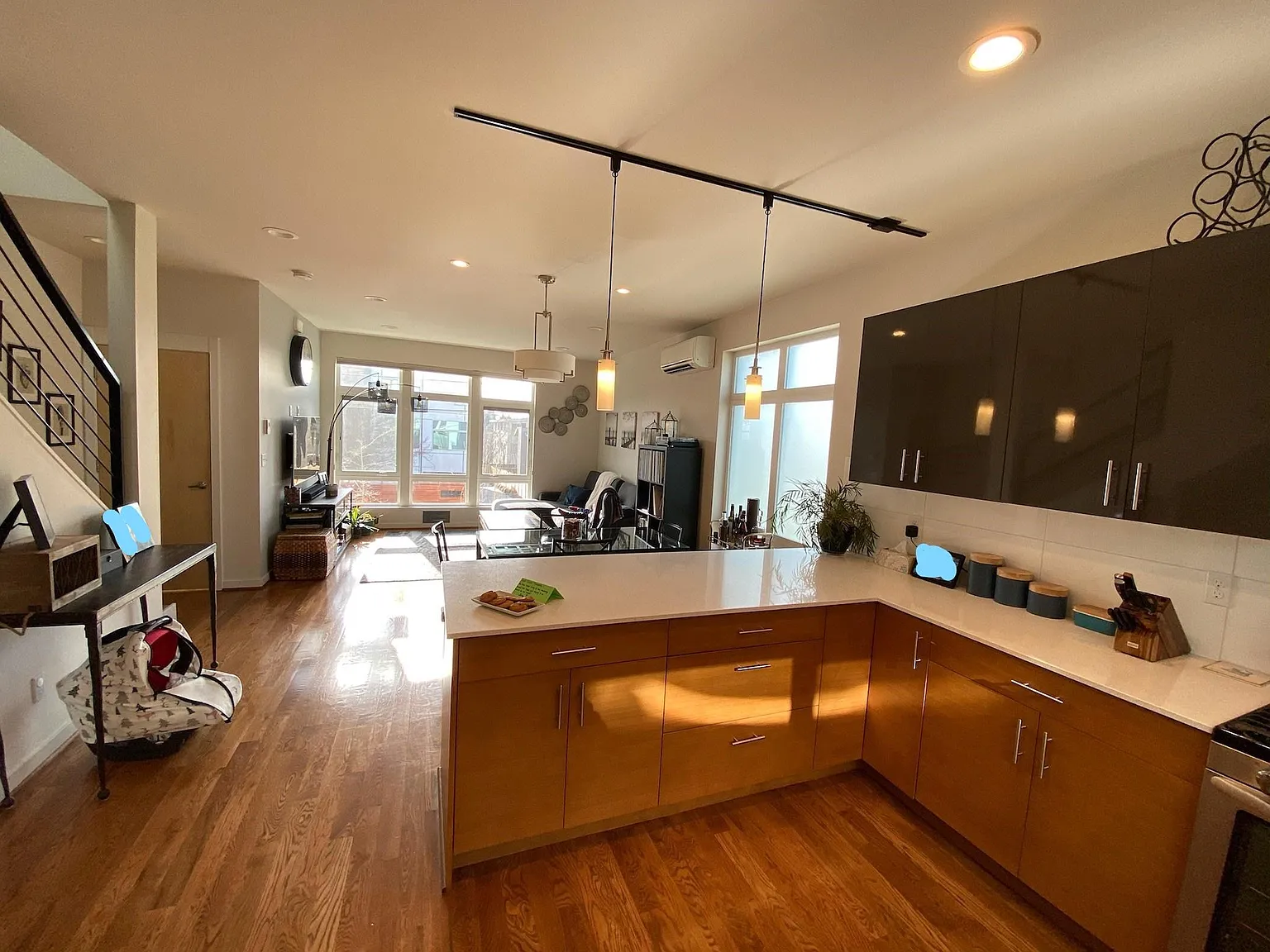 3 bed, 2.5 bath, 1552 sqft, $3,895 — Photo 4