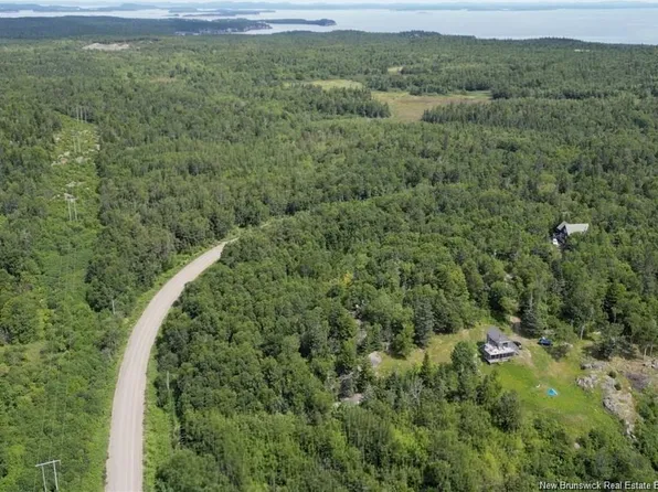 501 Fundy Dr, Campobello Island, NB E5E 1X1