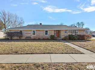 107 Collier Dr, Springfield, IL 62704