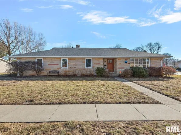 107 Collier Dr, Springfield, IL 62704