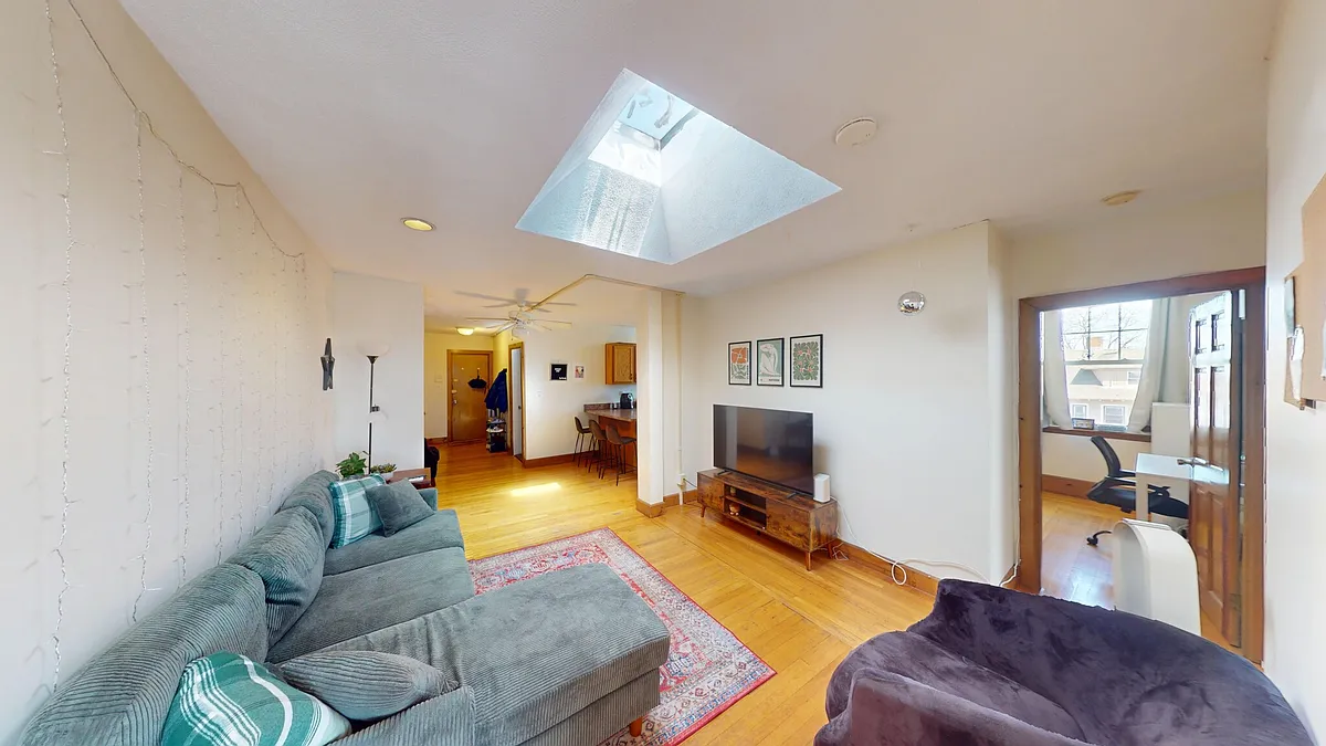 Building Photo - 75 Nottinghill Rd, Brighton, MA, 02135