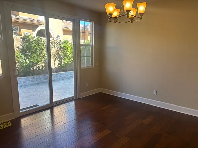 4066 Villa Quintana — Photo 9