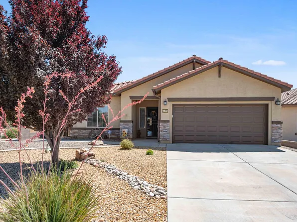 9532 Iron Rock Dr NW, Albuquerque, NM 87114