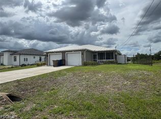 537/539 Alabama Rd S, Lehigh Acres, FL 33974