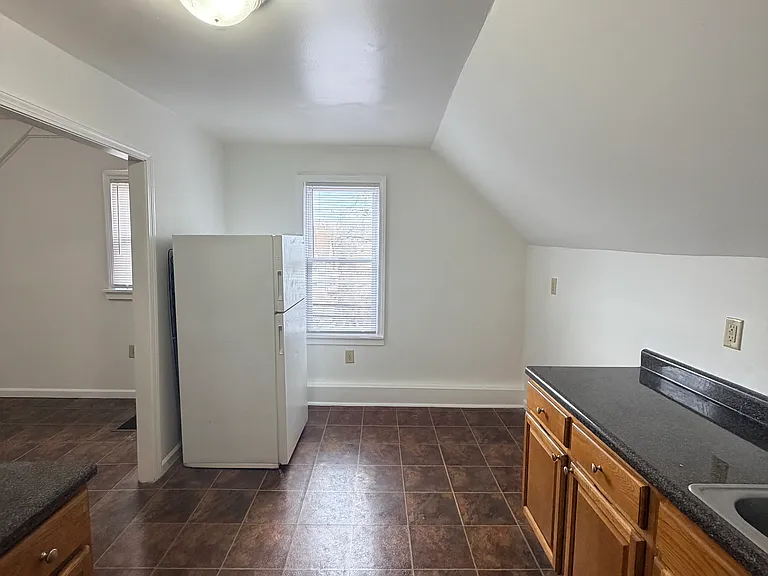 269 Norton St #3 — Photo 6