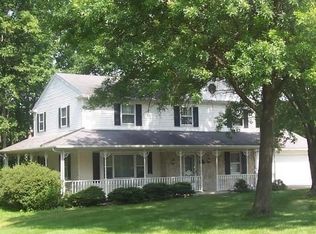 1129 Valley Forge Dr, Defiance, OH 43512