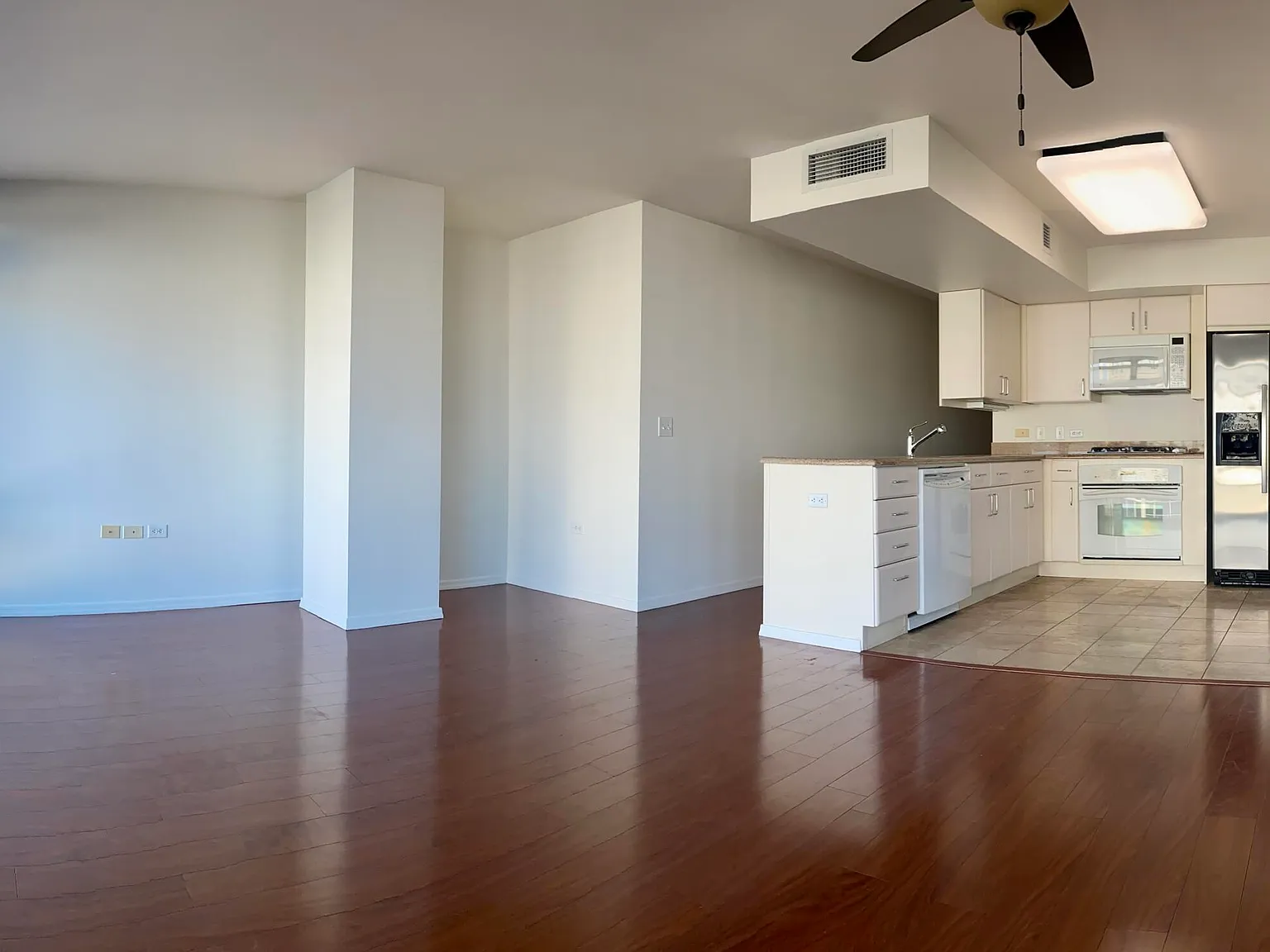 1 bed, 1.0 bath, 871 sqft, $2,350 — Photo 3