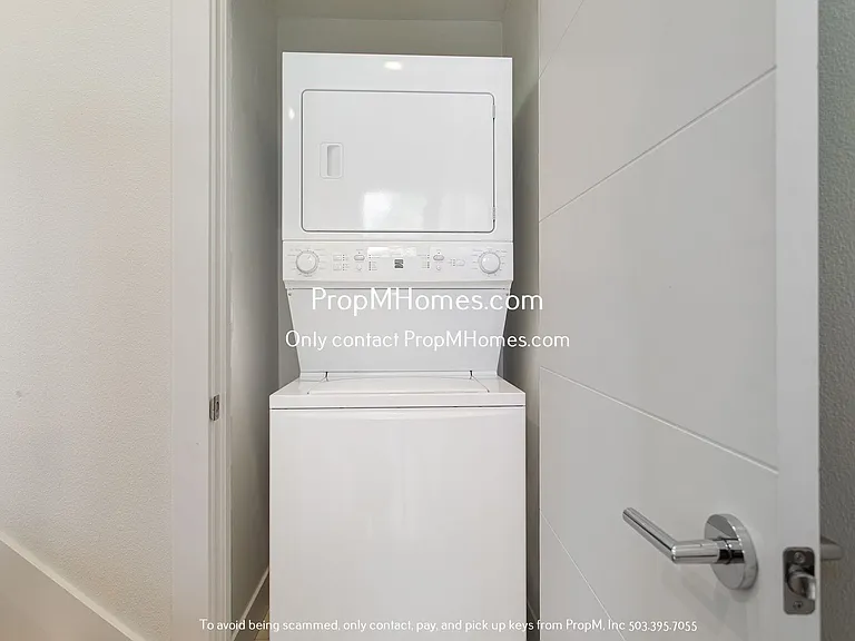 4127 N Michigan Avenue — Photo 8