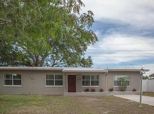 8926 Robin Rd, Seminole, FL 33777