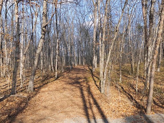 3rd image of Roberts Lane Ln