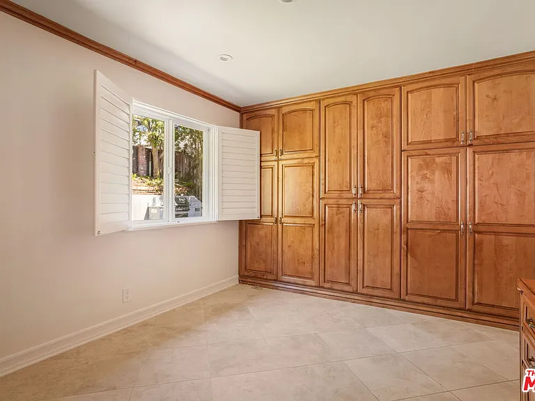 17309 Avenida De La Herradura — Photo 52