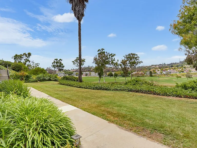 2508 Navarra Dr #403 — Photo 38