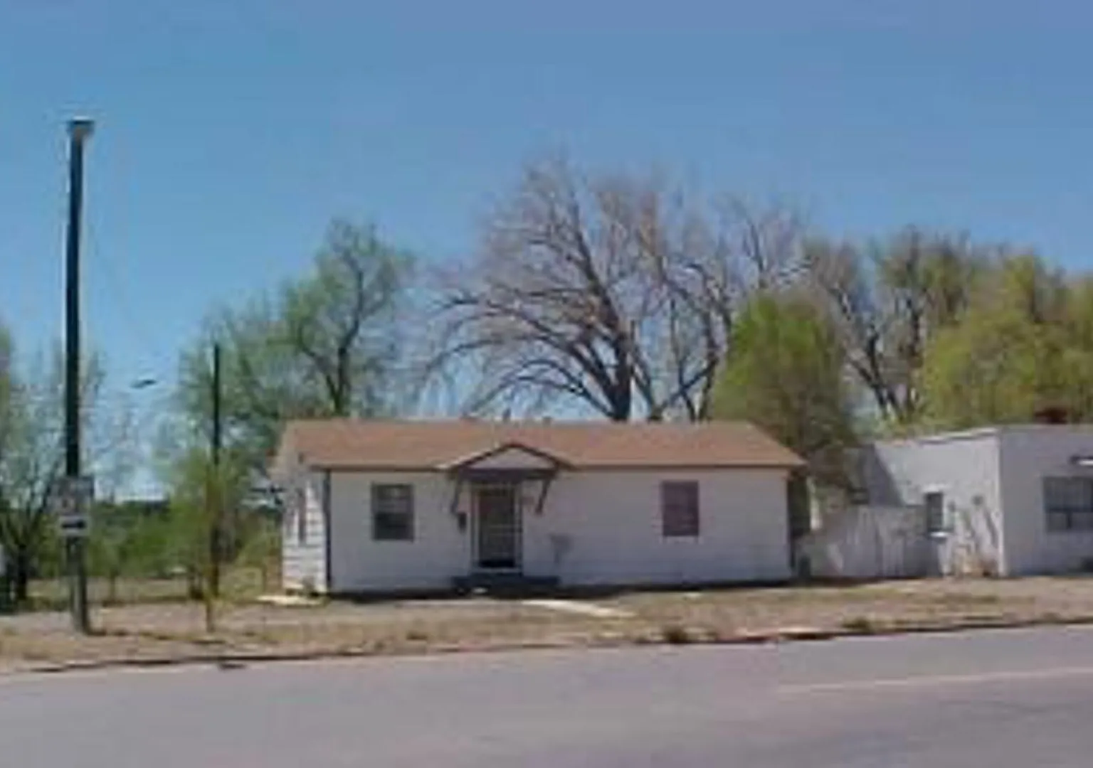 1 Bedroom Home — Photo 1