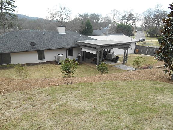 Large Fenced Back Yard