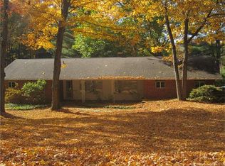 210 Willow St, Hamden, CT 06518