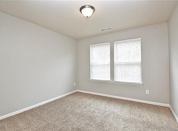 5th image of 1922 Madeira Cir