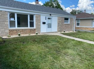 2232 Spruce Rd, Homewood, IL 60430