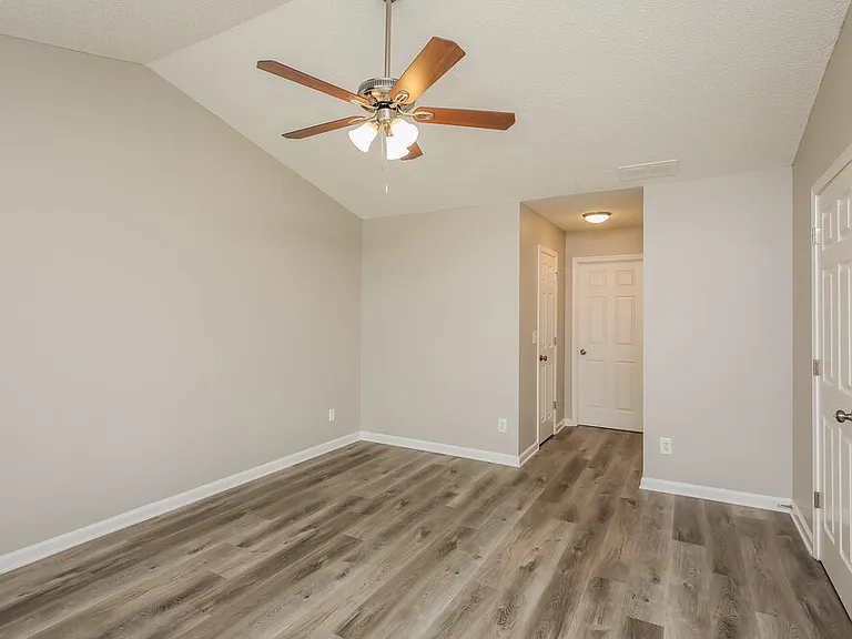 785 Ashland Park Way SE — Photo 10
