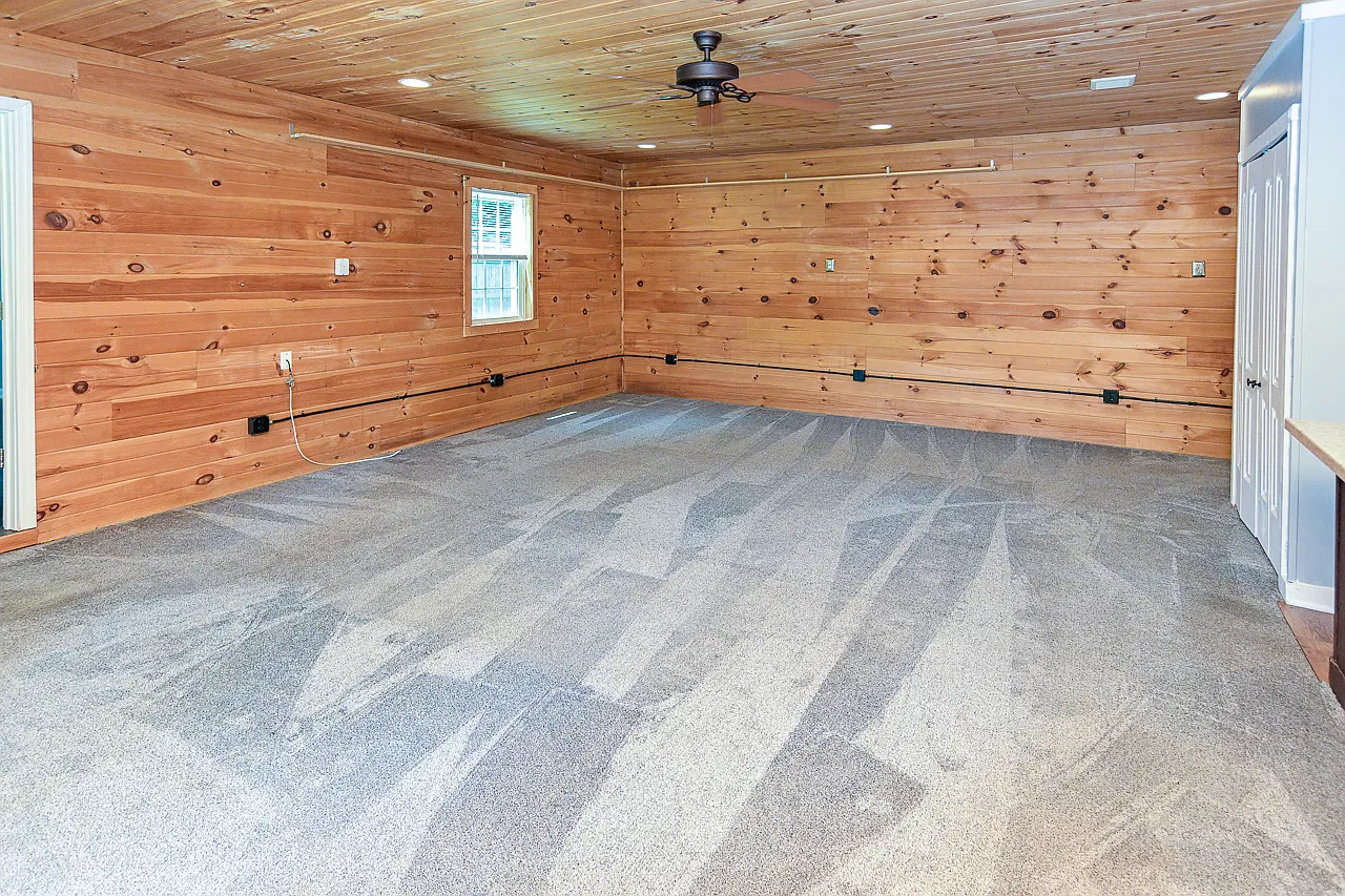 1 bed, 880 sqft, $1,500 — Photo 2