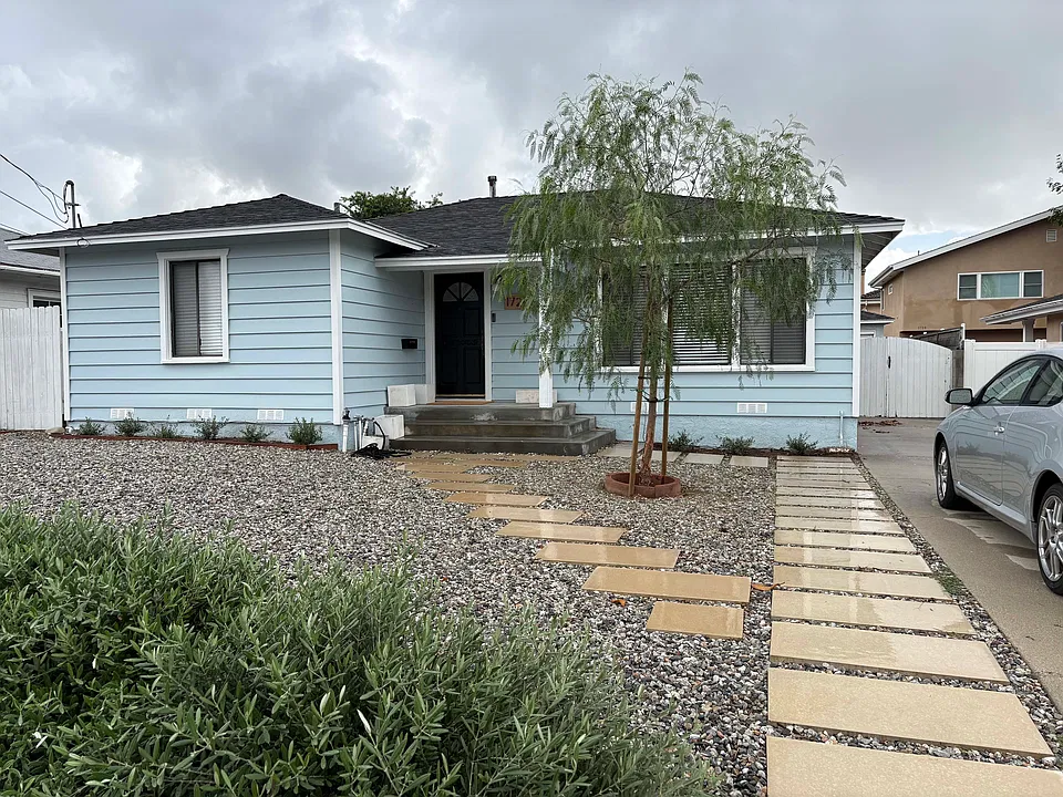 1724 Fern Ave