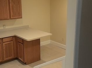 17 E Broad St, Millville, NJ 08332