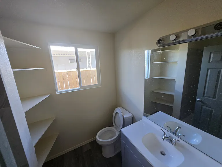 1484 Tonto Dr #1 — Photo 10