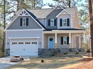 159 Pine Ridge Dr, Whispering Pines, NC 28327
