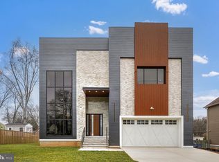 4917 Erie St, Annandale, VA 22003