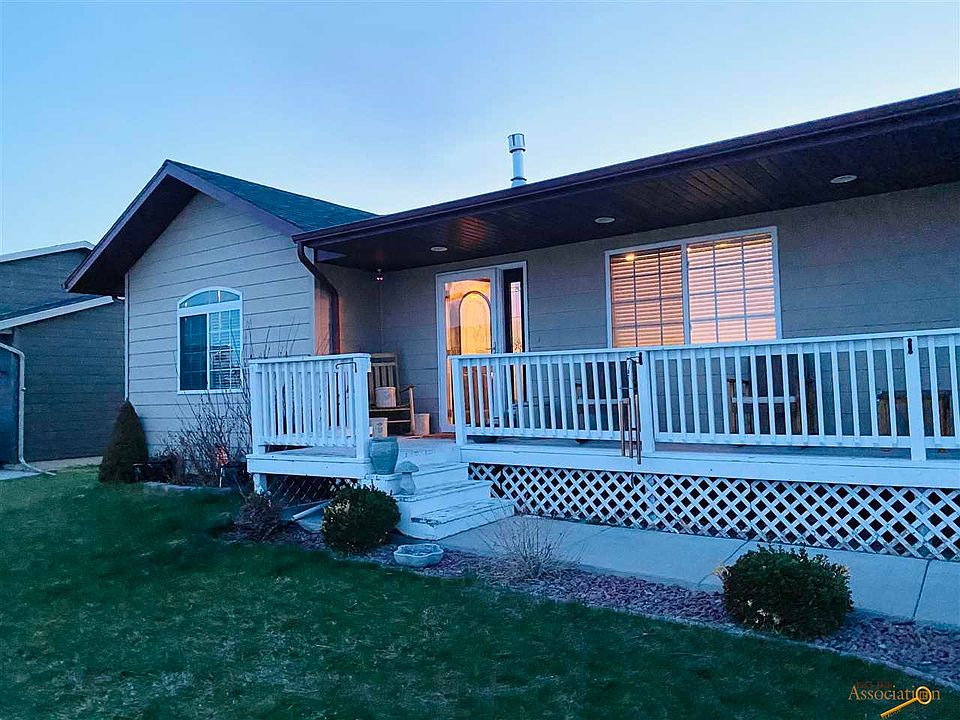 2nd image of 4715 Ambrose Dr