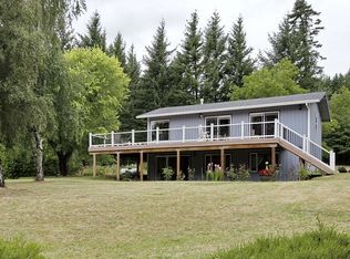 32945 E Hist Columbia River Hwy, Corbett, OR 97019