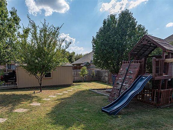 4th image of 15309 Duck Creek Ct