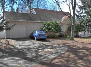 180 Lime Ridge Rd, Poughquag, NY 12570