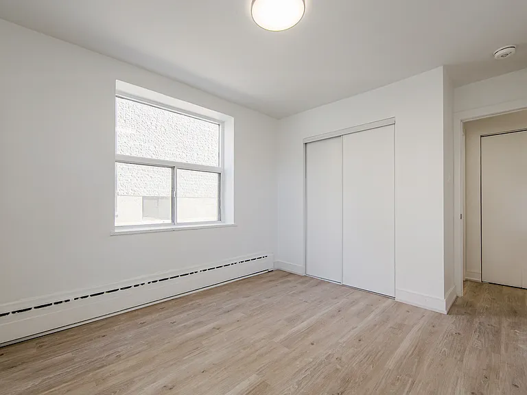 111 Cosburn Ave — Photo 19