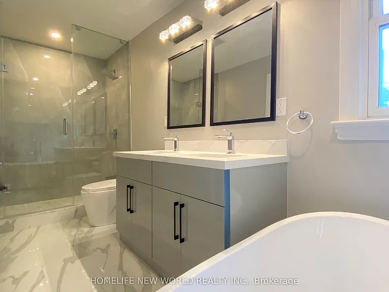 176 Eastdale St — Photo 10