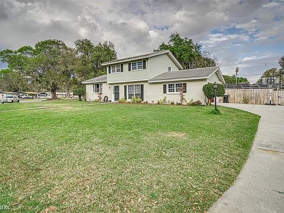 3rd image of 5427 Harbor Dr W