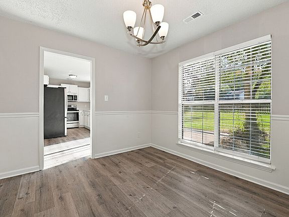 5th image of 7304 Hethersett Ln