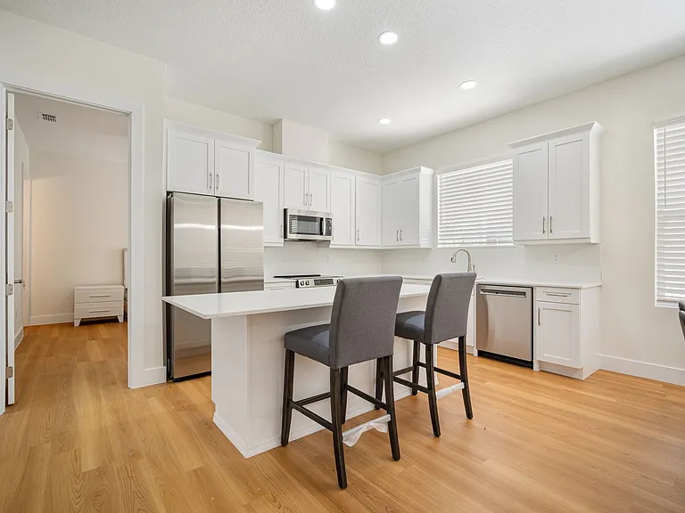 13614 N 22nd St #101 — Photo 14
