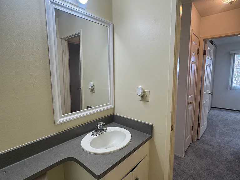 6900 Stockton Ave #1 — Photo 7