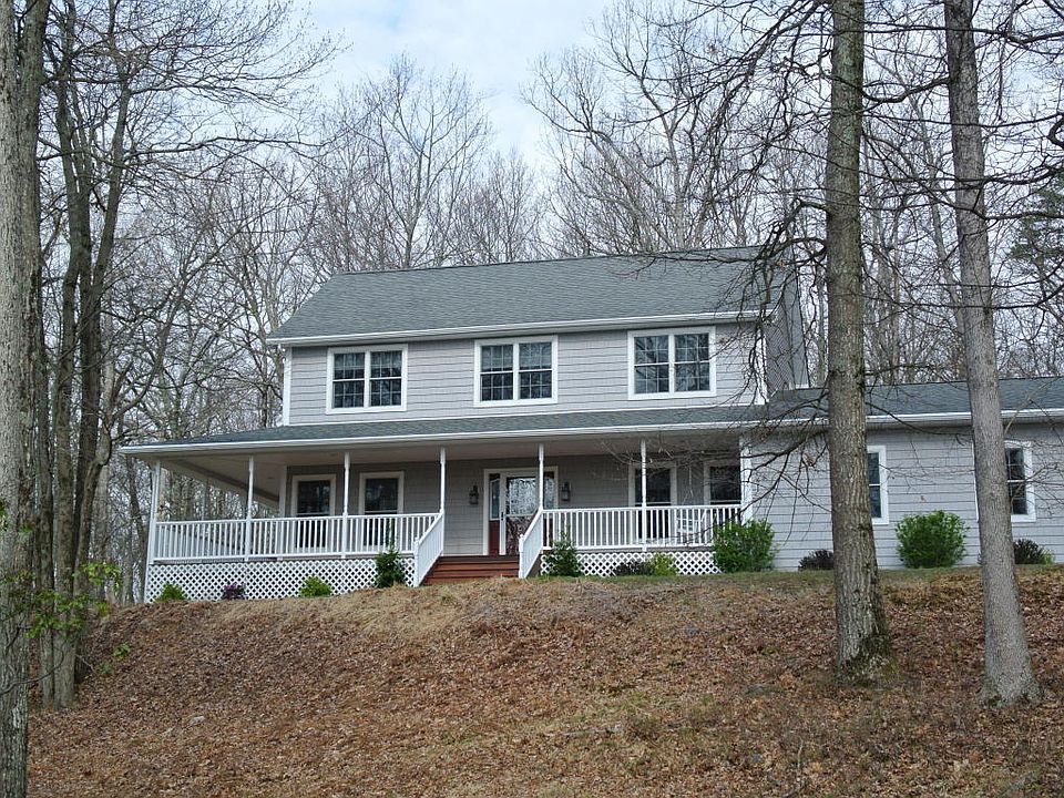 218 Log Tavern Dr, Milford, PA 18337 Zillow